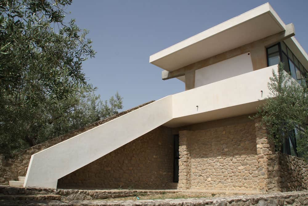 Scuola Elementare – Restauro del Moderno